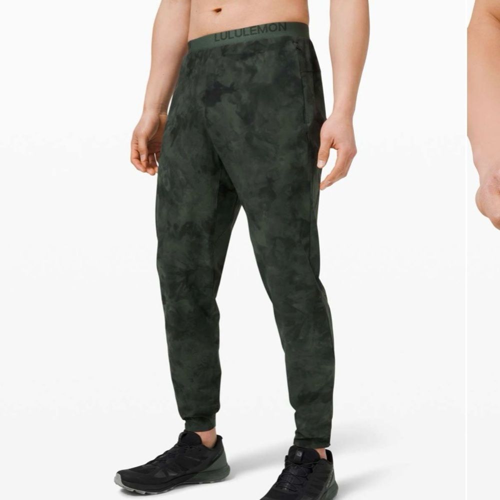 lululemon athletica Men's Green Joggers